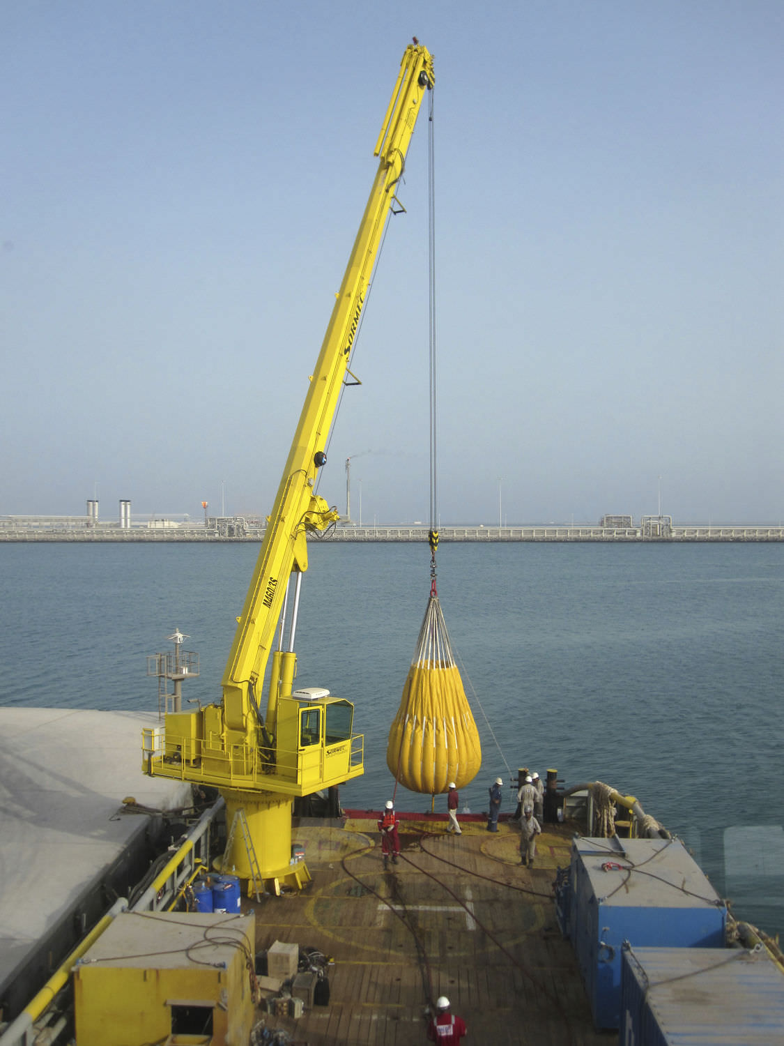 Grue pour navire TL Series Sormec à flèche télescopique