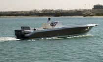 bateau &agrave; moteur : coque open hors-bord (bi-moteur) DINO 31 Al Marakeb 