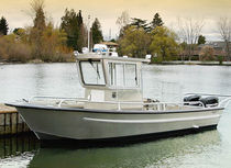 bateau de surveillance : coque open (aluminium) 21 RELIANCE Northwind