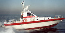 bateau de surveillance : vedette  Bugari
