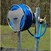 borne de distribution d'eau pour ponton (avec enrouleur de tuyau) MH7 Walcon Marine