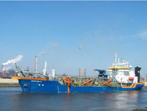 navire sp&eacute;cial : drague suceuse porteuse &agrave; &eacute;linde tra&icirc;nante NB997 - 11.600 DWT Shipyard DeHoop