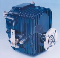 r&eacute;ducteur pour bateaux PRM 80 (2.04:1, 2.50:1 @ 5000 RPM) Newage Transmissions