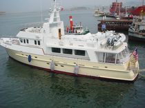 yacht de luxe : motor-yacht trawler (en acier) TIVOLI Ada Yacht