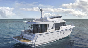 trawler in-bord / à fly / 2 cabines