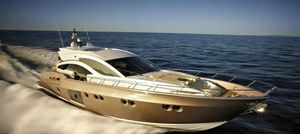 motor-yacht de croisière / hard-top / IPS / coque planante