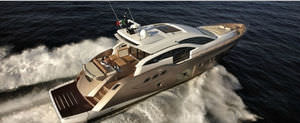 motor-yacht rapide / à cockpit fermé / coque planante / 3 ou 4 cabines