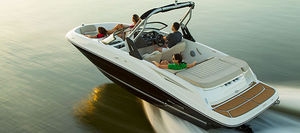 runabout in-bord / bow-rider / max. 8 personnes / bain de soleil