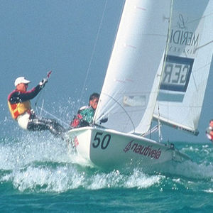 dériveur double / de régate / spinnaker symétrique / simple trapèze