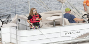 bateau ponton hors-bord / de pêche sportive / max. 10 personnes