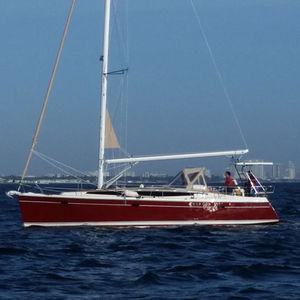 monocoque / de croisière / cockpit central