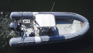 bateau utilitaire hors-bord / bateau pneumatique semi-rigide