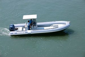 bateau utilitaire hors-bord / bateau pneumatique semi-rigide