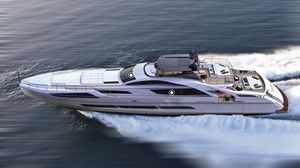 super-yacht rapide / à fly