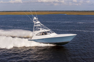 motor-yacht de pêche sportive / à fly / open / coque planante