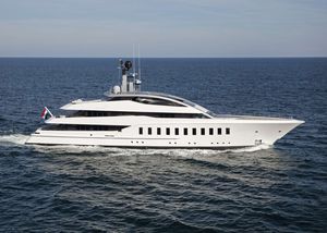 mega-yacht 6 cabines