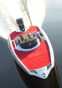 runabout hors-bord / à double console / de ski nautique