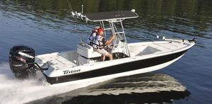 bay boat hors-bord / à console centrale / de pêche sportive / max. 7 personnes