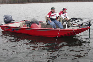 crappie boat hors-bord / à console latérale / de pêche sportive