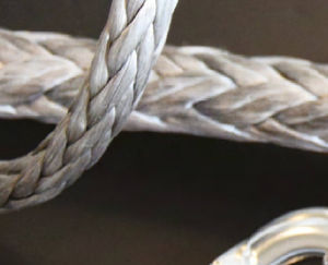cordage drisse / tresse serrée / pour voilier de régate / âme Dyneema®