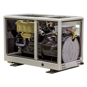 groupe électrogène pour yacht / pour bateau / diesel / insonorisé