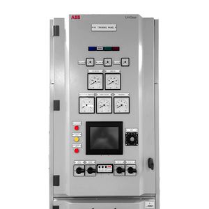 simulateur d'entraînement / pour navire