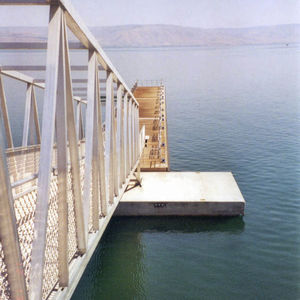 ponton flottant / d'amarrage / pour marina / en béton