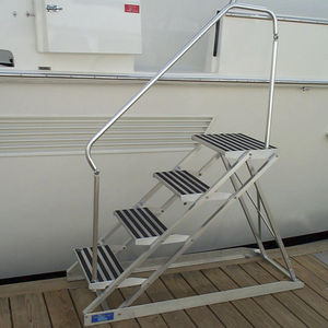 échelle pour ponton / latérale / d'embarquement / manuelle