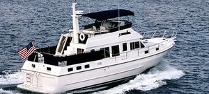trawler in-bord / à fly