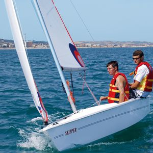 dériveur double / de loisir / spinnaker symétrique
