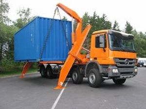 remorque porte-conteneur / pour terminal portuaire / auto-chargeuse / chargement de côté