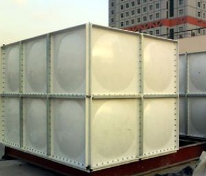 réservoir d'eaux usées / pour chantier naval / en fibre de verre