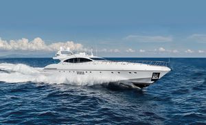 super-yacht de croisière / à fly / coque à déplacement