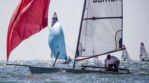dériveur solitaire / de régate / skiff / spinnaker asymétrique