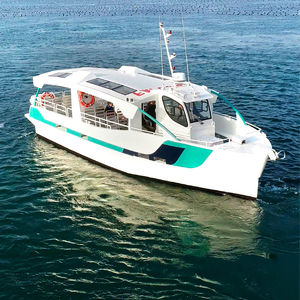 bateau à passagers / hybride diesel-électrique / en aluminium
