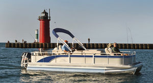 bateau ponton hors-bord / de pêche sportive