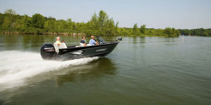 bay boat hors-bord / à double console / de pêche sportive / max. 7 personnes