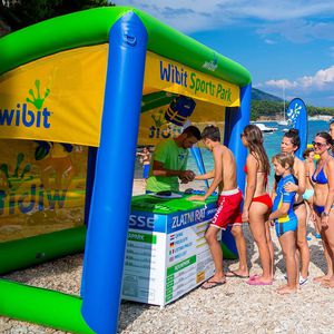 jeu aquatique abri soleil / gonflable