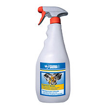 nettoyant pour cale / pour moteur / pour bateau