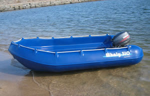 barque hors-bord / rotomoulée / max. 4 personnes