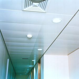 panneau sandwich pour plafond de navire / pour isolation thermique / laine minérale / en acier