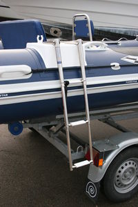 échelle pour bateau pneumatique / télescopique / d'embarquement / manuelle