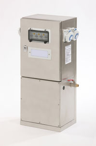 borne de distribution d'eau / de distribution électrique / avec éclairage intégré / pour ponton