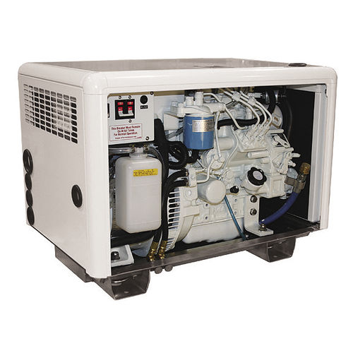 groupe &eacute;lectrog&egrave;ne diesel pour bateaux (0-5 KW) M673LD3 : 4.5 - 5 kW (shown with optional sound enclosure) Northern Lights