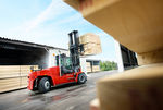 Chariot élévateur Ro-Ro pour ports et terminaux (chargement de côté) DCG90-180 | 9T-18T Kalmar Industries