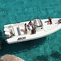 bateau pneumatique hors-bord / à console centrale / semi-rigide / bain de soleil - CLUBMAN 28 SE