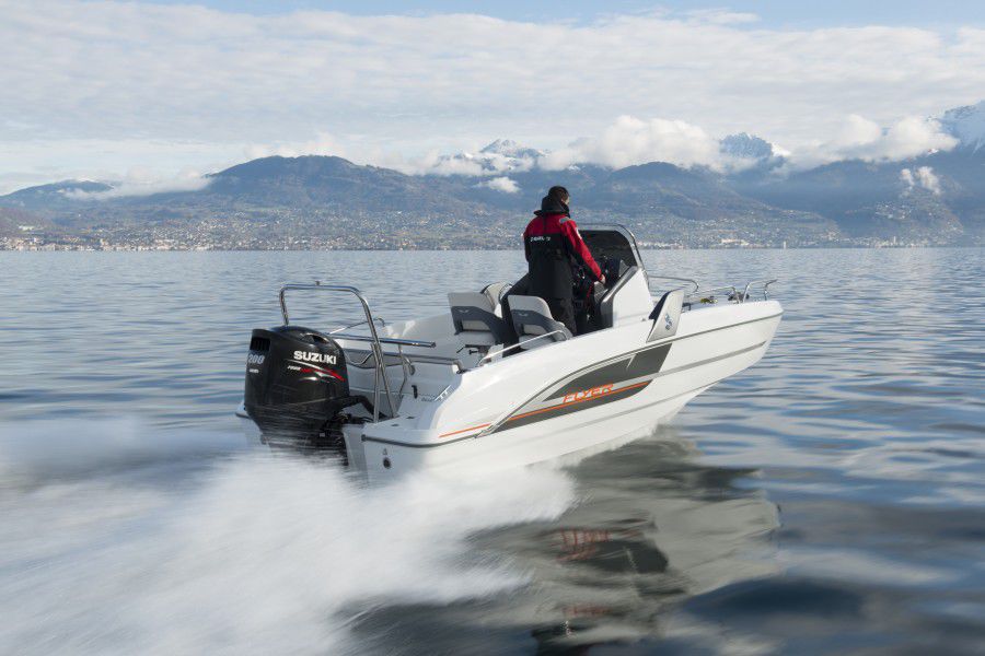 Moteur Hors-bord 4 Temps 55 Cc – 4 HP – Refroidi Par Eau – Démarrage Manuel – Pour Bateaux Jusqu'à 4 M – Essence Sans Plomb 92