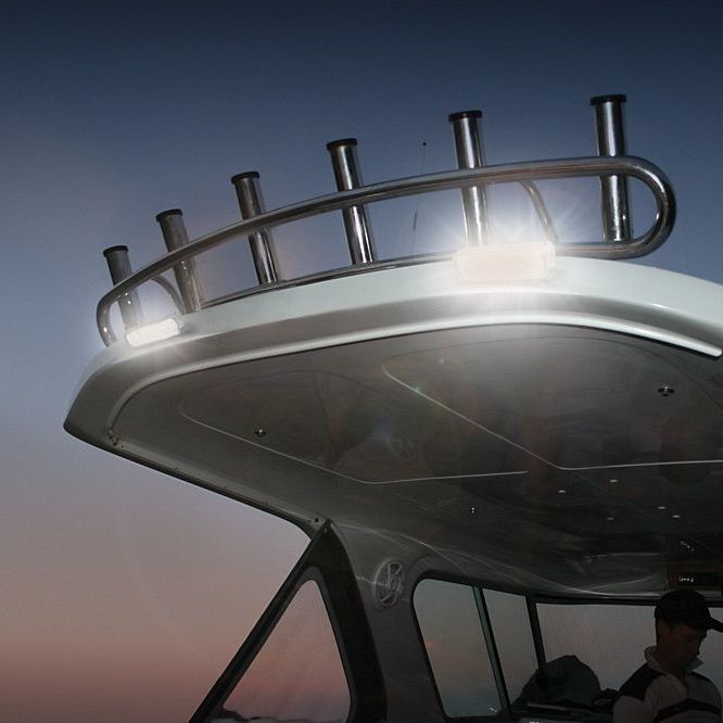 Projecteur Bateau 12V 100W étanche - Rotation 360° - 2500 Lm - TIXBYGO