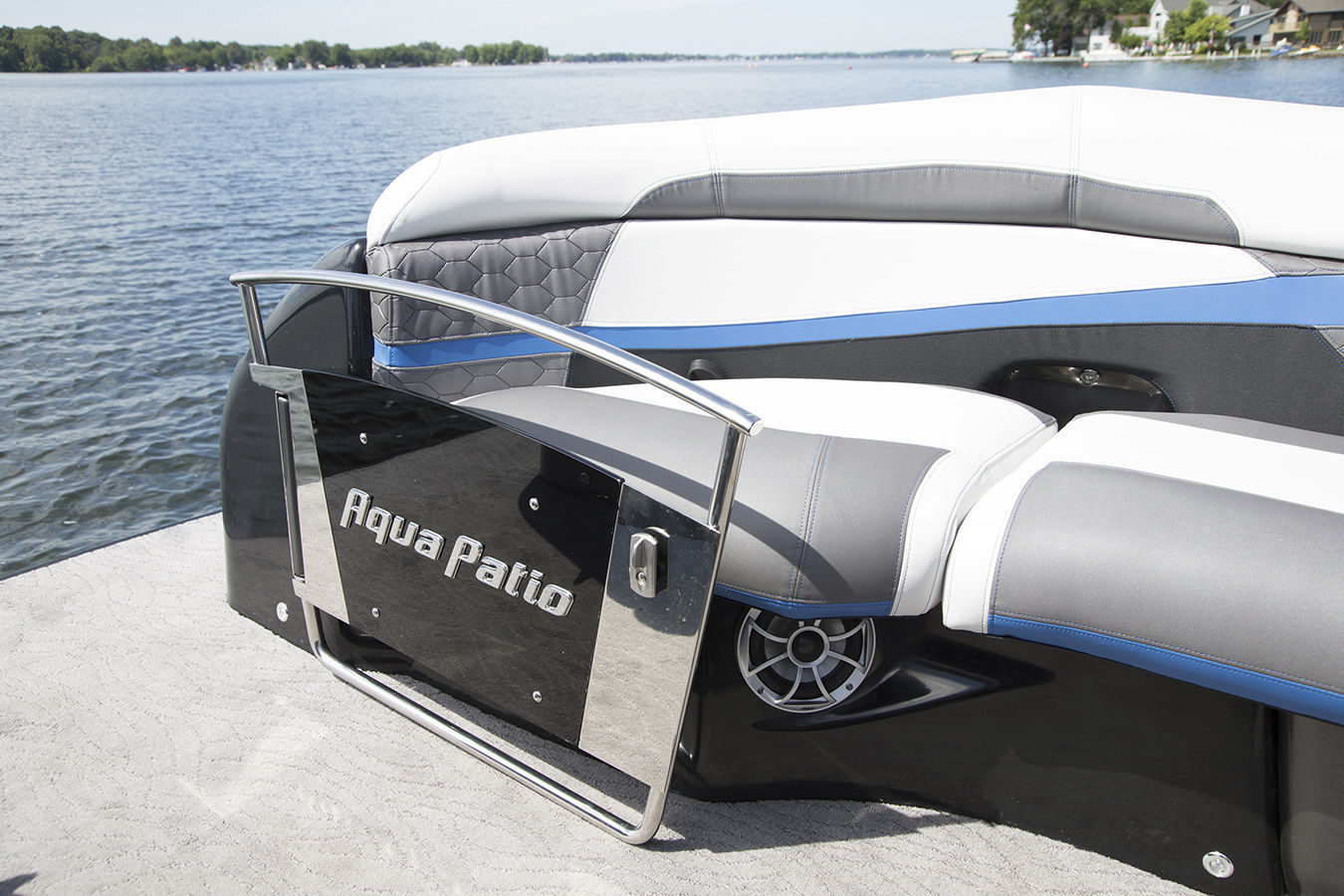 Bateau ponton horsbord AP 250 XP Aqua Patio max. 16 personnes