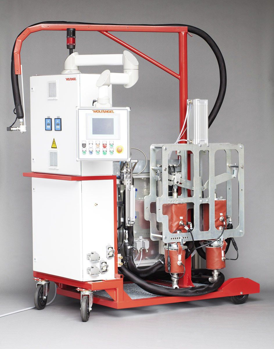 Machine d'injection pour RTM IJECT TOUCH Wolfangel GmbH pour chantier naval